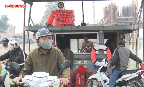 Bảo đảm an toàn ở phà Mây: Hành khách vẫn không mặc áo phao